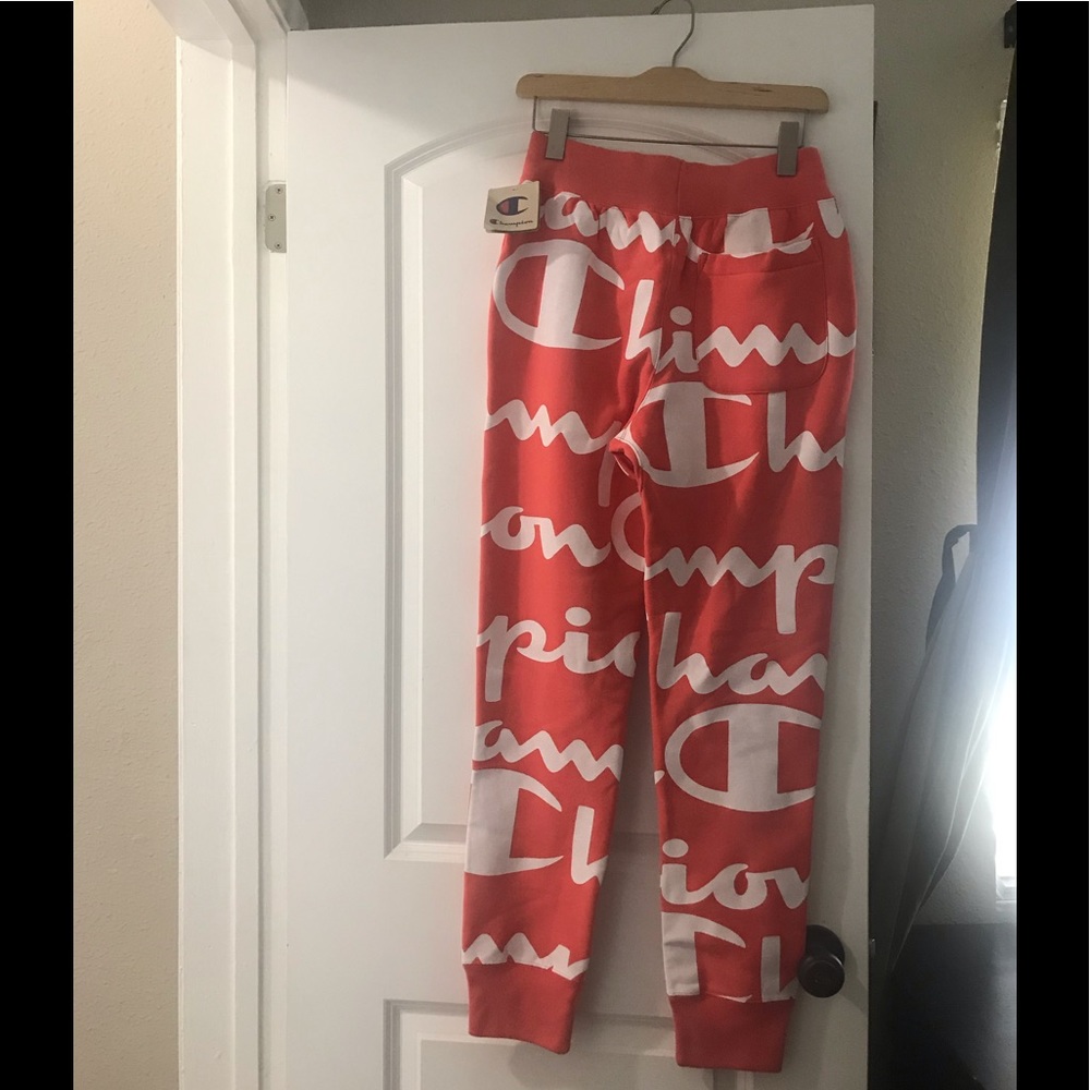 Champion sweats small
